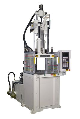 Verticale injectievormmachine met emmers 55 ton