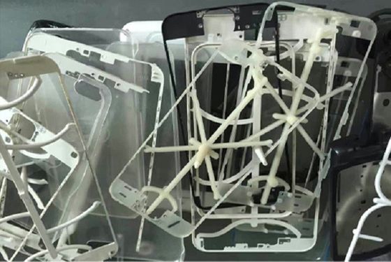 Hoogprecisie Verticale High Speed Injection Molding Machine voor mobiele telefoononderdelen
