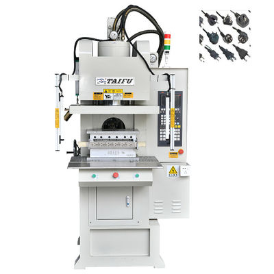 Verticale spuitgietmachine voor het maken van stekker met een vermogen van 55 ton