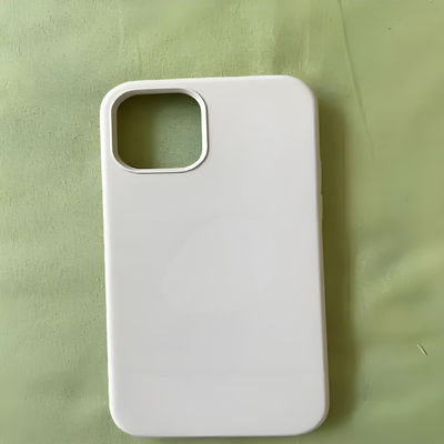 Verticale spuitgietmachine voor het maken van telefoonhoesjes