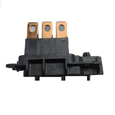 Gemakkelijk te bedienen roterende verticale plastic spuitgietmachine voor het maken van auto-onderdelen