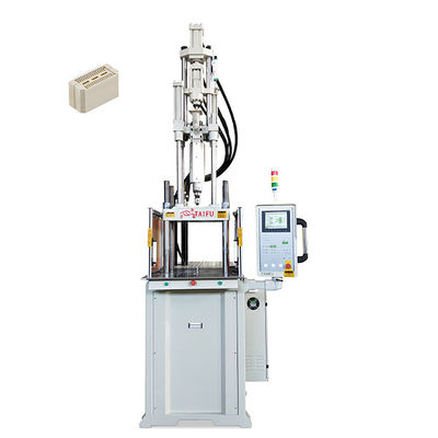 Verticale spuitgietmachine voor het maken van connectoren