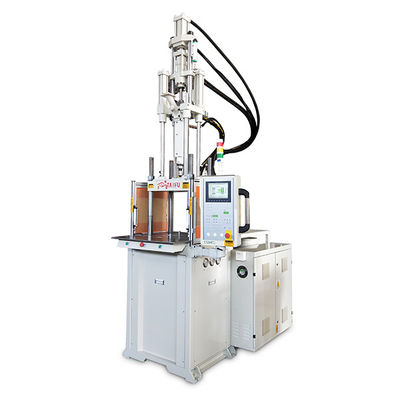 Verticale spuitgietmachine voor het maken van connectoren