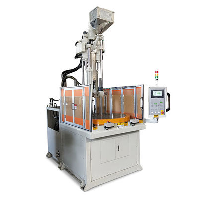 Gemakkelijk te bedienen Rotary Verticale Plastic Injection Molding Machine voor het maken van Tack