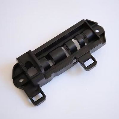 Verticale spuitgietmachine voor de vervaardiging van auto-onderdelen