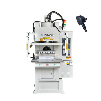Hoogwaardige C-type verticale spuitgietmachine voor het maken van stekker