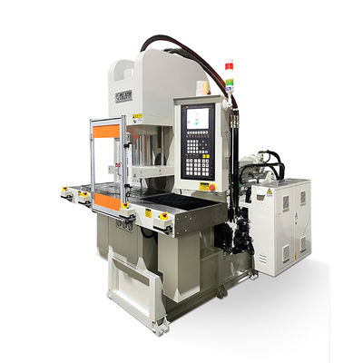 Verticale spuitgietmachine voor het maken van stekker