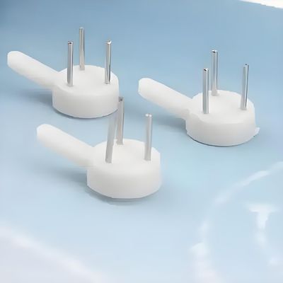 Verticale spuitgietmachine voor het maken van haak
