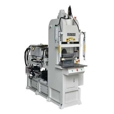 Gemakkelijk te bedienen C-type verticale spuitgietmachine voor het maken van hoogwaardige stekker