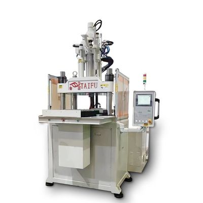 Verticale spuitgietmachine voor het maken van luchtfilters