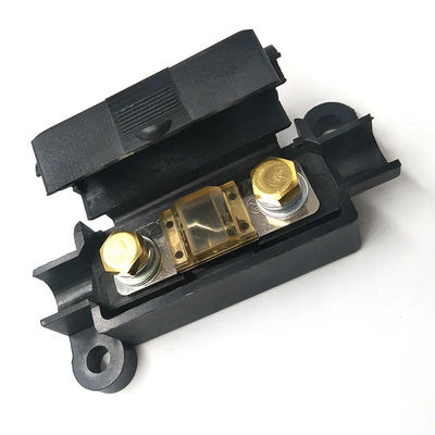 Verticale spuitgietmachine voor het maken van lont