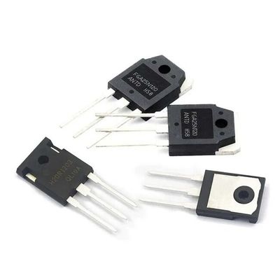 Eenvoudige werking van een enkele glijver Verticale injectie gietmachine voor het maken van integrator